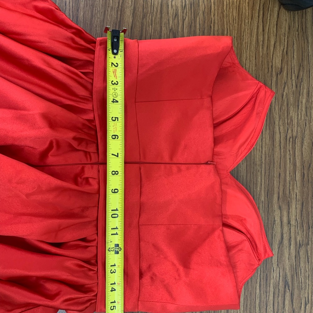 Dress - Picture 11 of 15